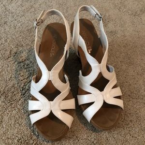 Aerosoles white wedges